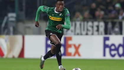  罗马进攻多点开花，四球大胜克雷莫内塞