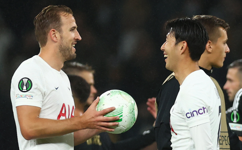  兰斯青训小将替补登场上演帽子戏法  