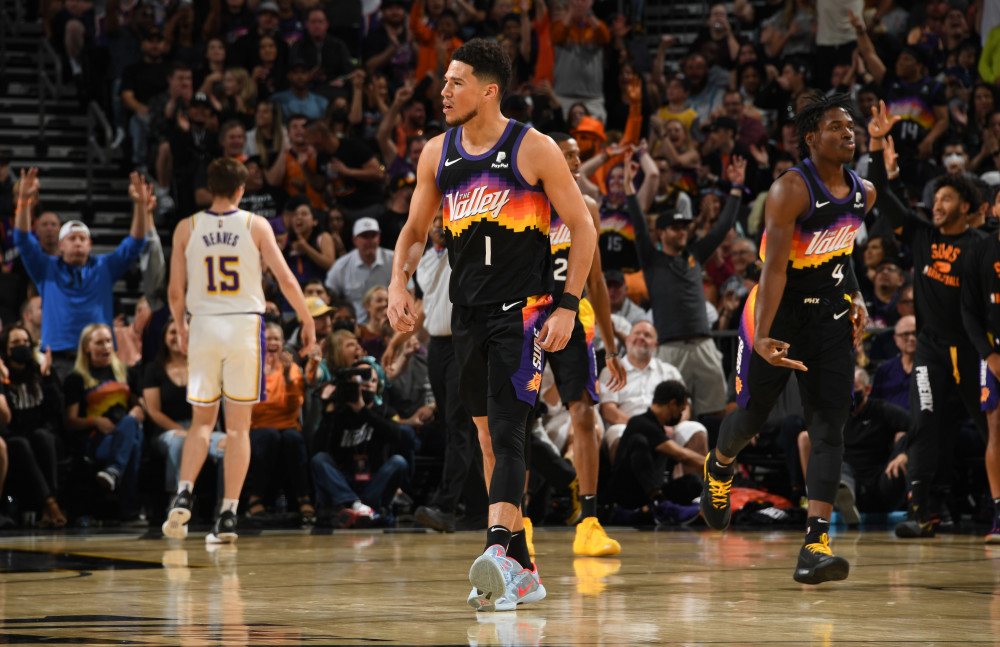  太阳布克50分里程碑空砍难救主  