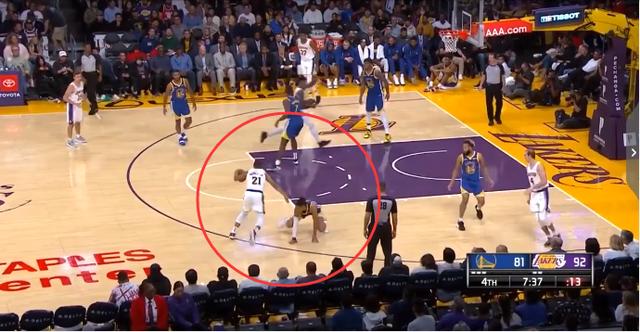  科隆替补奇兵建功绝杀十人应战对手显神威  