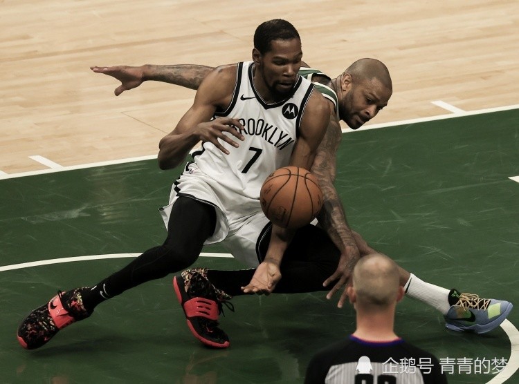  字母哥暴扣统治攻防两端，雄鹿加时险胜篮网显韧性